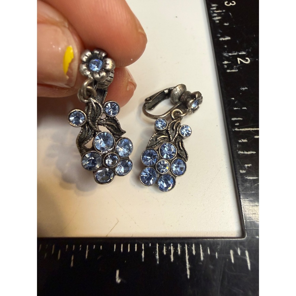 Vintage Blue Rhinestone Floral Clip On Earrings Silver Tone Flower Drop Antique